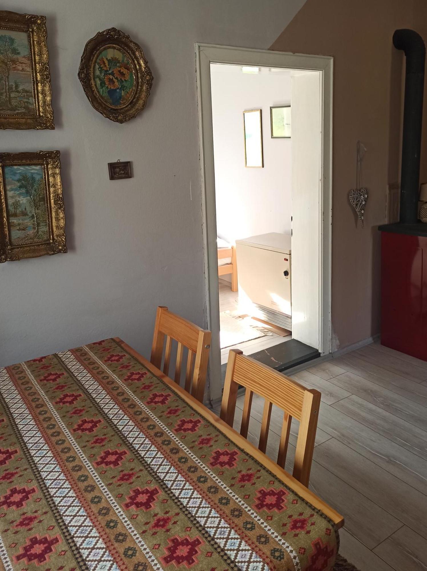 Ferienwohnung Despot s haus Kremna Exterior foto
